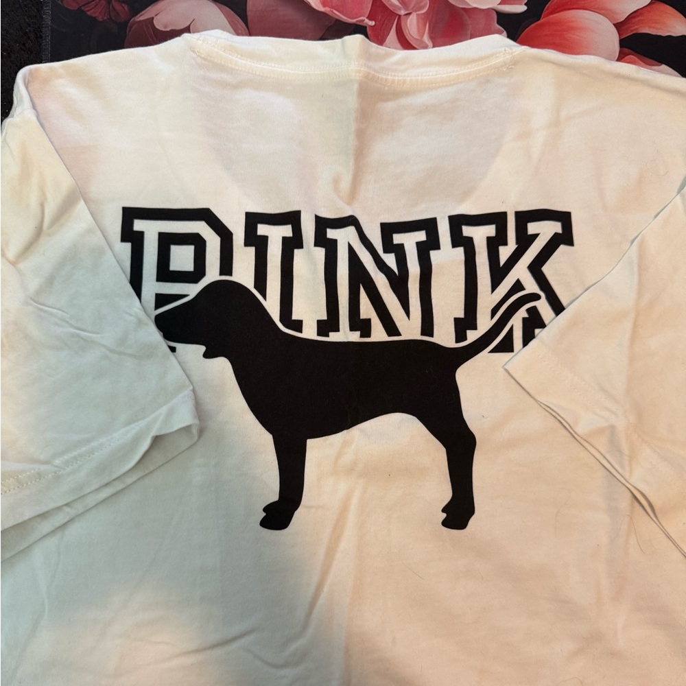Size L  Victoria’s Secret pink T-shirt.